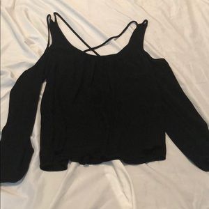 Black stappy off the shoulder long sleeve shirt